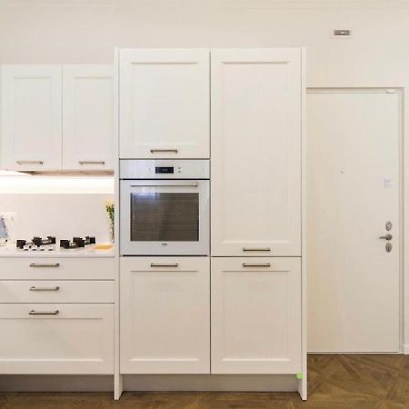 Madonna Montecchi Luxury Suite In Верона Экстерьер фото