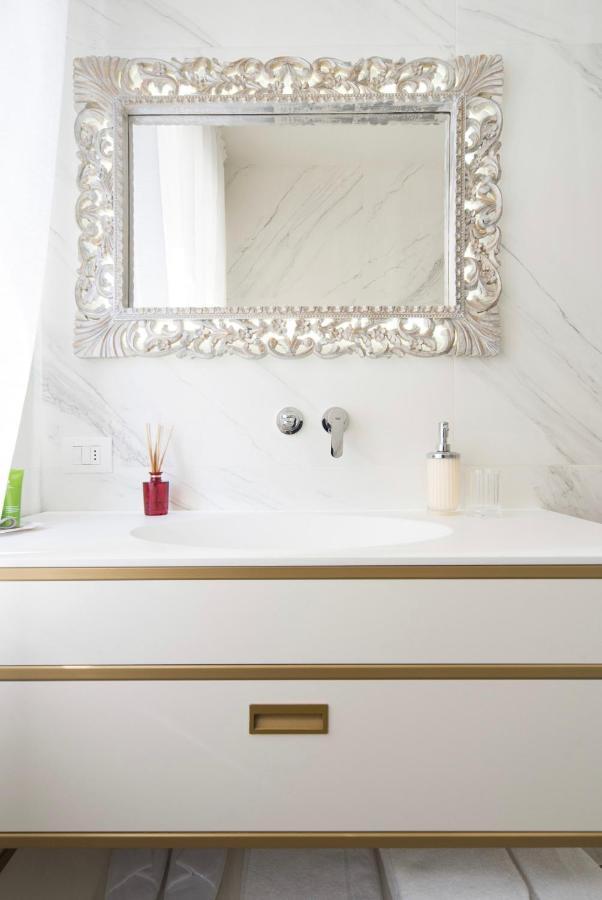 Madonna Montecchi Luxury Suite In Верона Экстерьер фото