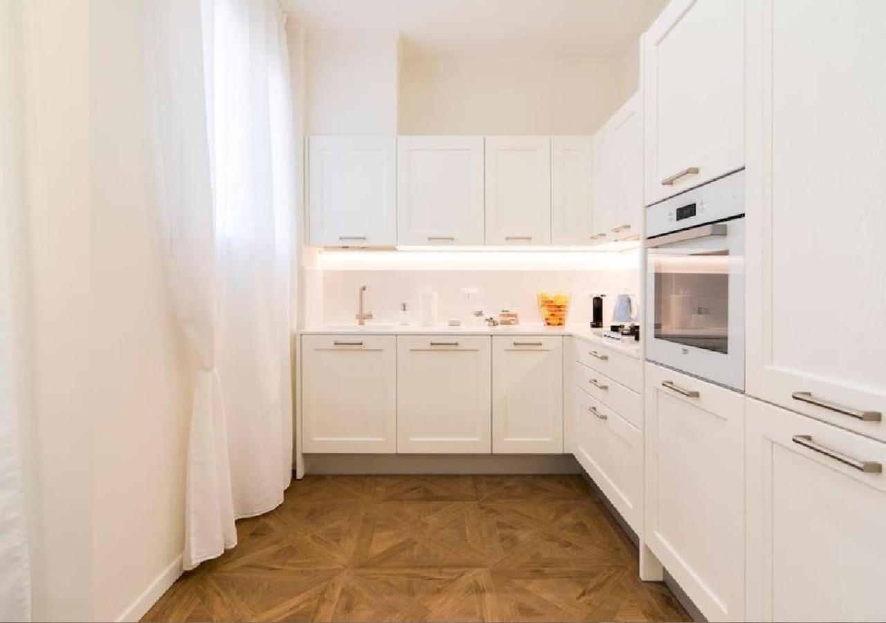 Madonna Montecchi Luxury Suite In Верона Экстерьер фото